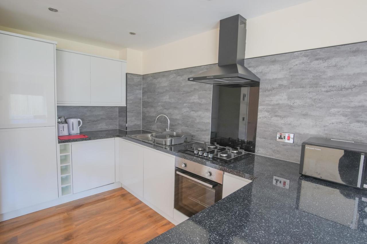 Stylish Modern Newly Built Apartment 15 Min From City Centre Edynburg Zewnętrze zdjęcie