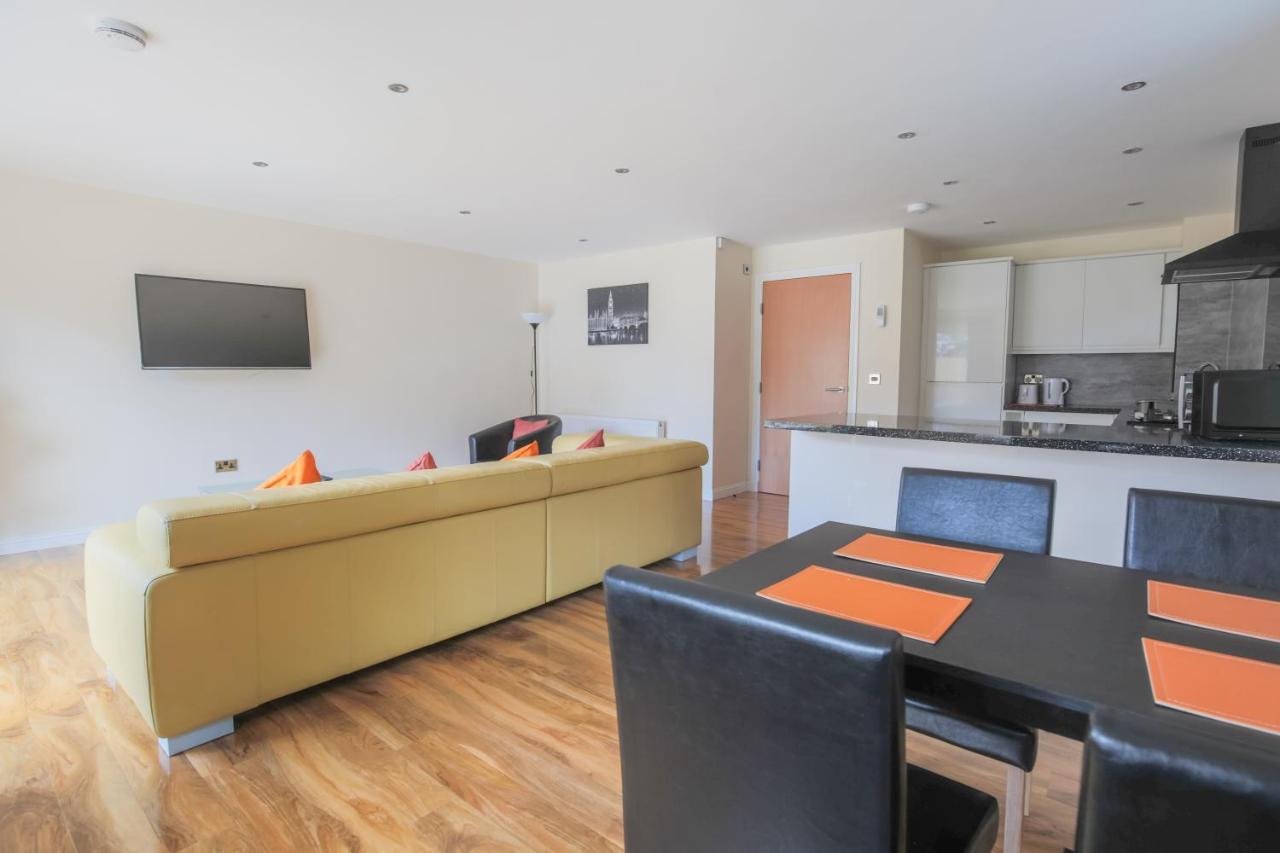 Stylish Modern Newly Built Apartment 15 Min From City Centre Edynburg Zewnętrze zdjęcie