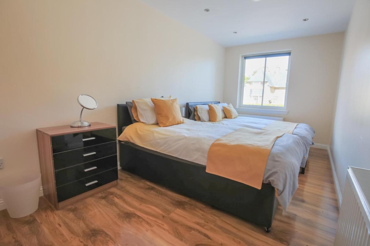 Stylish Modern Newly Built Apartment 15 Min From City Centre Edynburg Zewnętrze zdjęcie